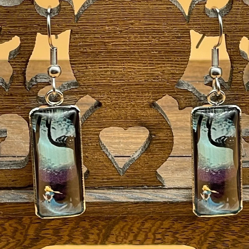 Alice and Cheshire Cat Earrings, NWOT, For Bundle Purchases Only